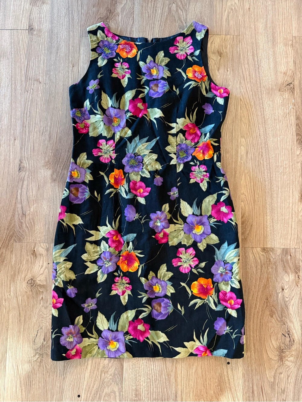Vintage 90’s Jessica Howard Petite Linen Beaded Floral Dress